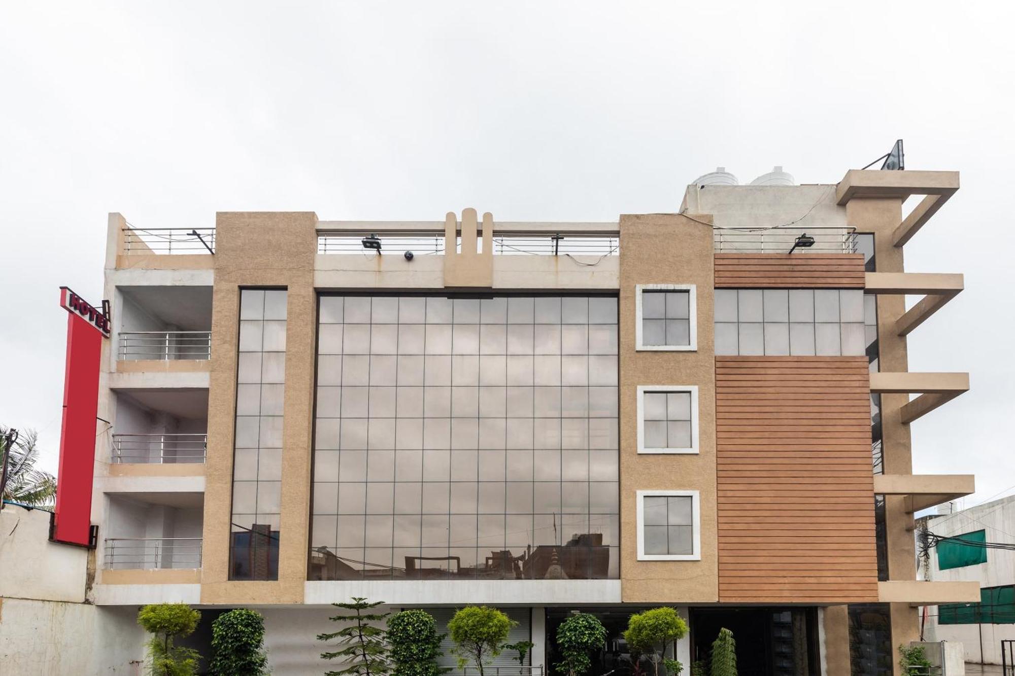 OYO 45905 Prince Palace Ratlām Exterior foto
